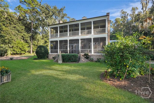 187 Jimmy Blige Lane, Richmond Hill, GA 31324