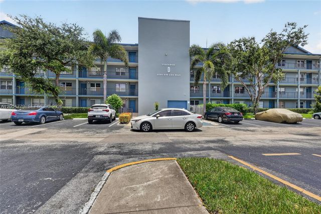 1501 SW 134th Way 403D, Pembroke Pines, FL 33027