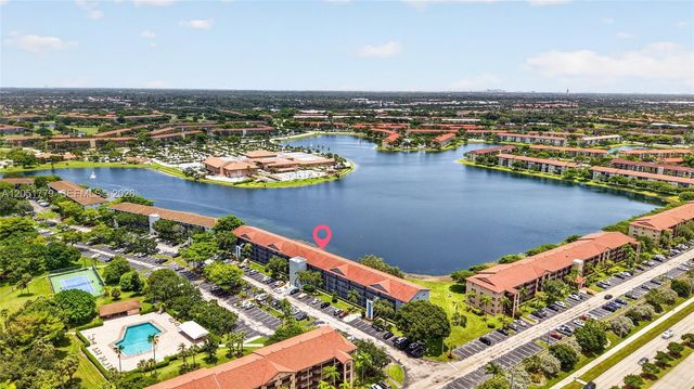 1501 SW 134th Way 403D, Pembroke Pines, FL 33027