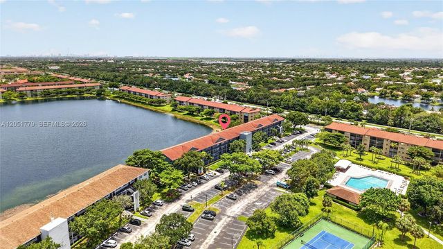 1501 SW 134th Way 403D, Pembroke Pines, FL 33027