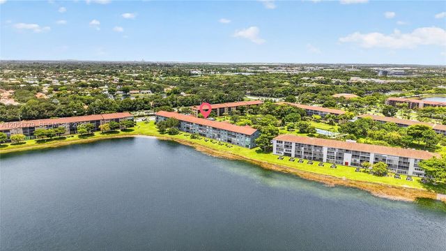 1501 SW 134th Way 403D, Pembroke Pines, FL 33027