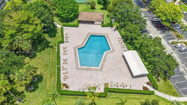 1501 SW 134th Way 403D, Pembroke Pines, FL 33027