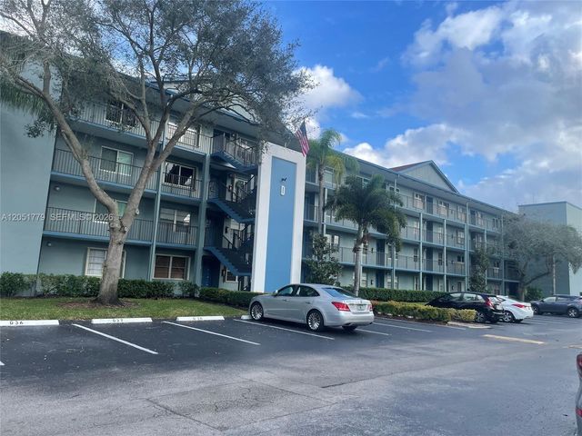 1501 SW 134th Way 403D, Pembroke Pines, FL 33027