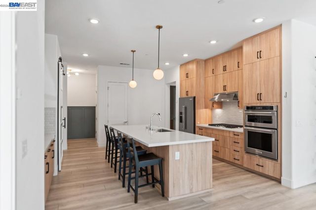 45298 Tom Blalock St 110, Fremont, CA 94539