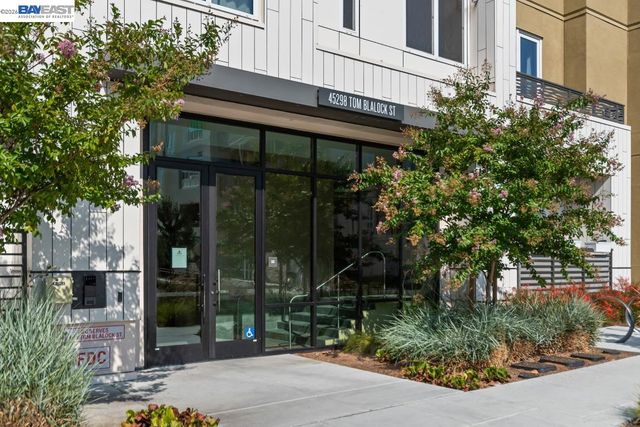 45298 Tom Blalock St 110, Fremont, CA 94539