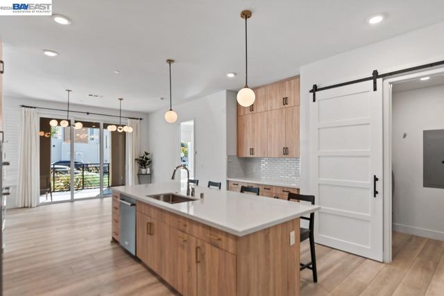 45298 Tom Blalock St 110, Fremont, CA 94539