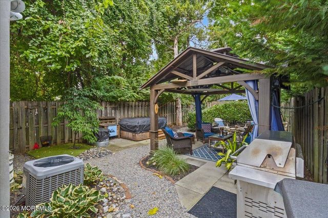 2005-07 Veterans Memorial Drive, Point Pleasant, NJ 08742