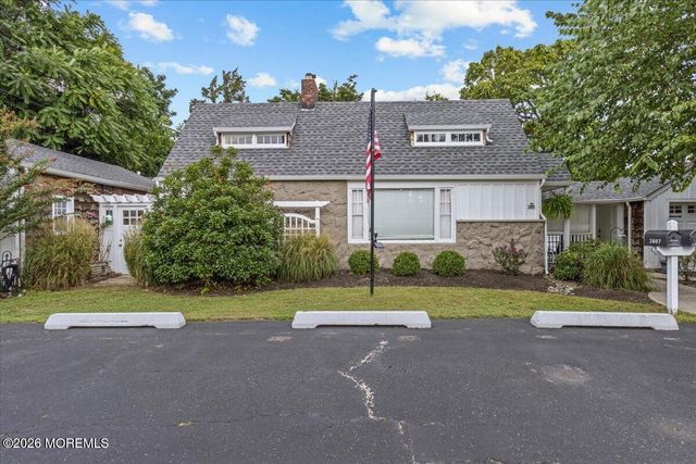 2005-07 Veterans Memorial Drive, Point Pleasant, NJ 08742