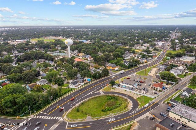 2005-07 Veterans Memorial Drive, Point Pleasant, NJ 08742
