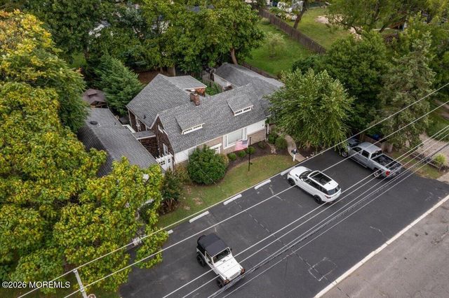2005-07 Veterans Memorial Drive, Point Pleasant, NJ 08742