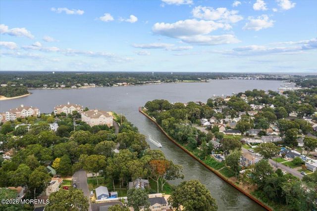2005-07 Veterans Memorial Drive, Point Pleasant, NJ 08742