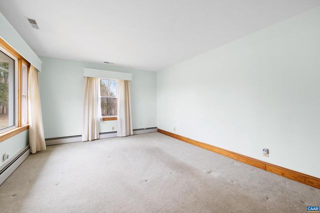 4112 DICKERSON RD, Charlottesville, VA 22911