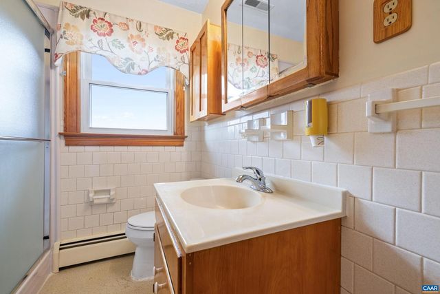 4112 DICKERSON RD, Charlottesville, VA 22911