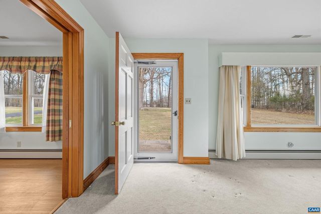 4112 DICKERSON RD, Charlottesville, VA 22911