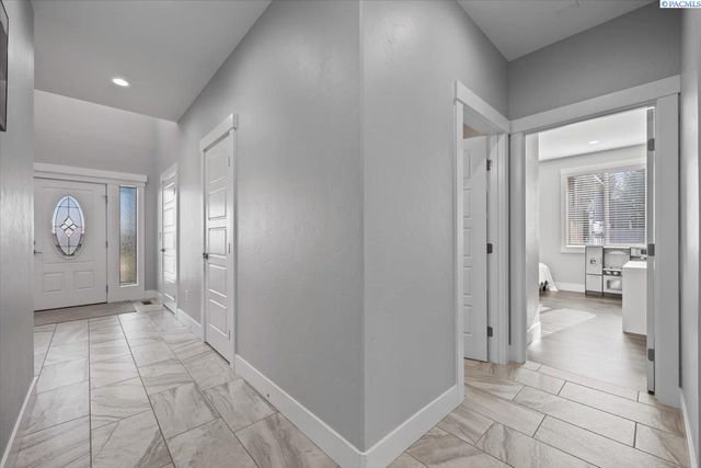 3920 Peppertree Ct., Pasco, WA 99301