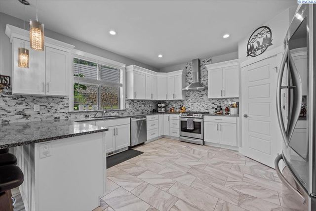 3920 Peppertree Ct., Pasco, WA 99301