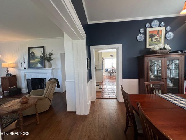 1706 Old Niles Ferry Rd, Maryville, TN 37803