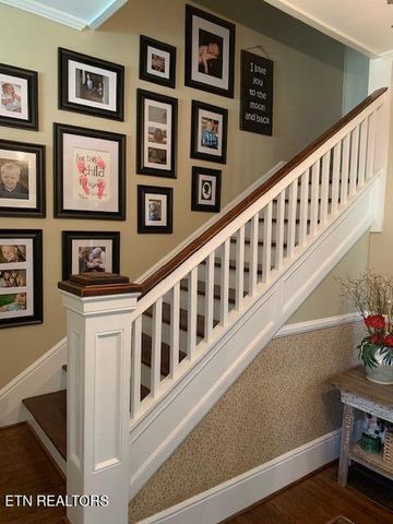 1706 Old Niles Ferry Rd, Maryville, TN 37803