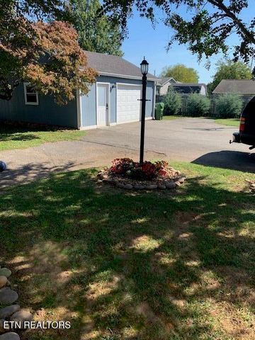 1706 Old Niles Ferry Rd, Maryville, TN 37803