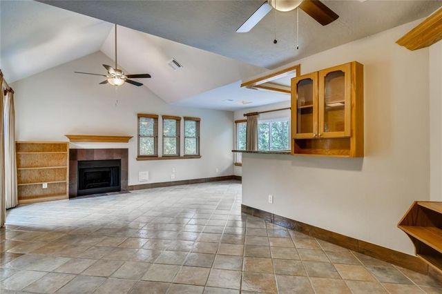 1600 Whitney WAY, Austin, TX 78741