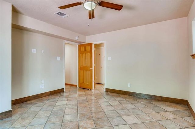 1600 Whitney WAY, Austin, TX 78741