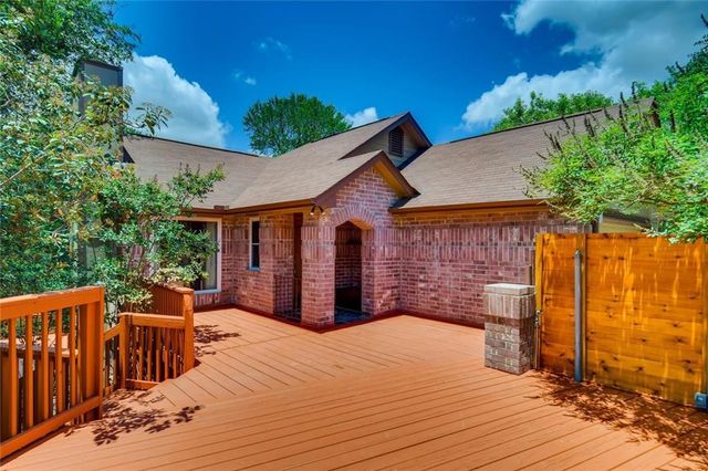 1600 Whitney WAY, Austin, TX 78741