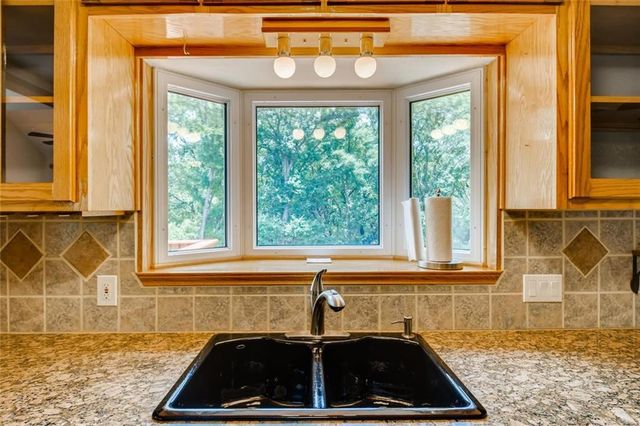 1600 Whitney WAY, Austin, TX 78741