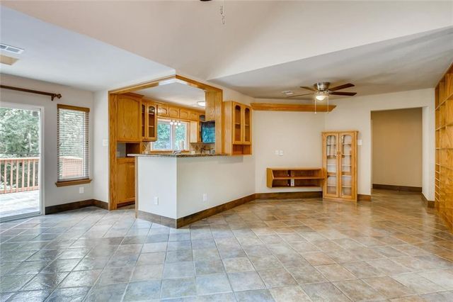 1600 Whitney WAY, Austin, TX 78741