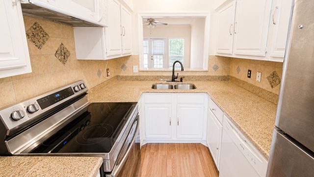 8550 Fair Oaks Crossing 114, Dallas, TX 75243