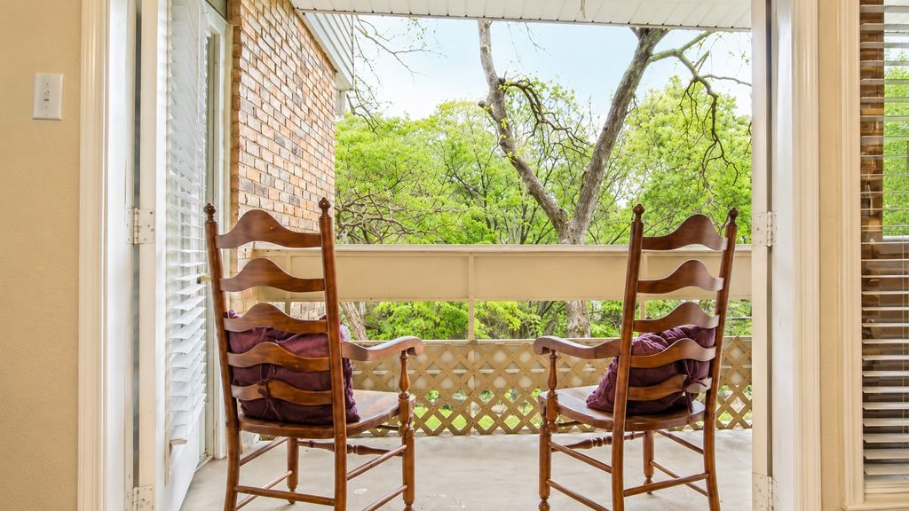 8550 Fair Oaks Crossing 114, Dallas, TX 75243