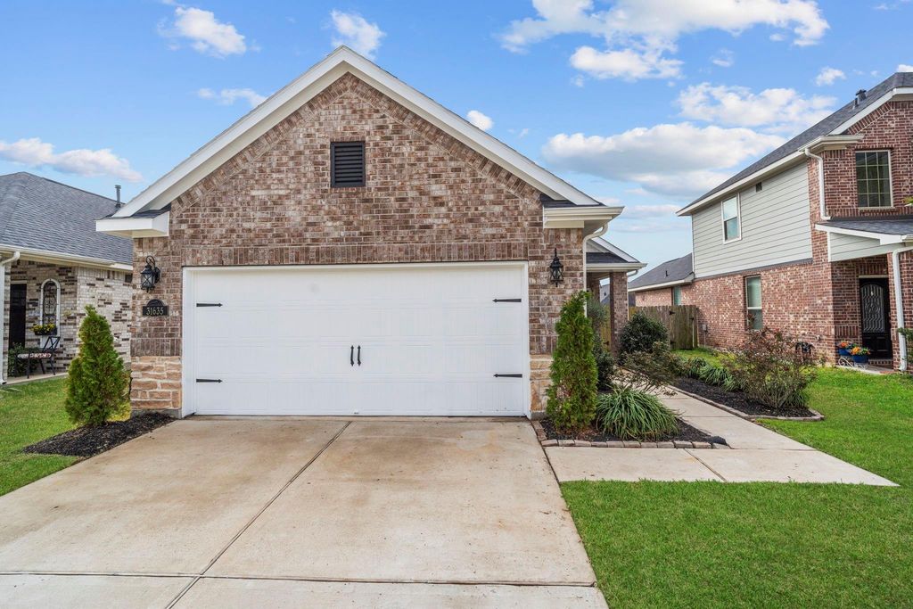 31635 Heguy Pass, Fulshear, TX 77441