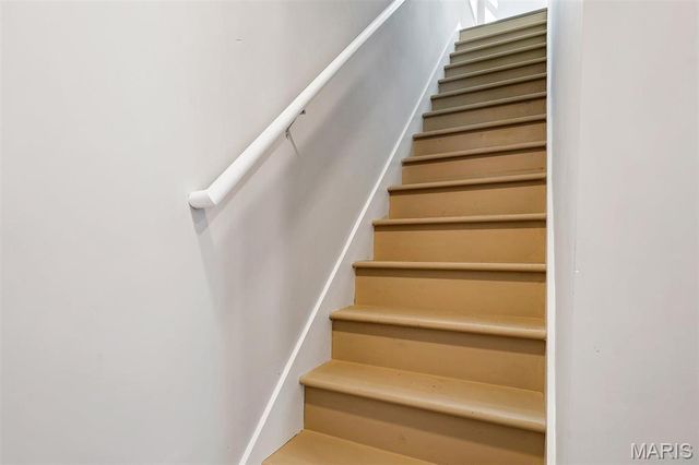 3716 Illinois Avenue, St Louis, MO 63118