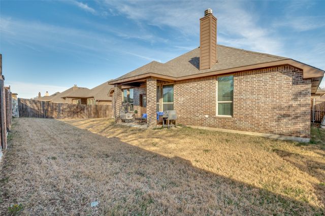 1501 Bricknell Drive, Glenn Heights, TX 75154