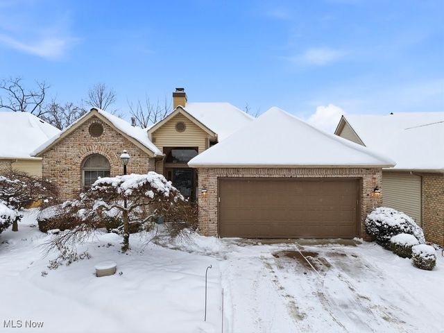 2804 Valley Road, Cuyahoga Falls, OH 44223