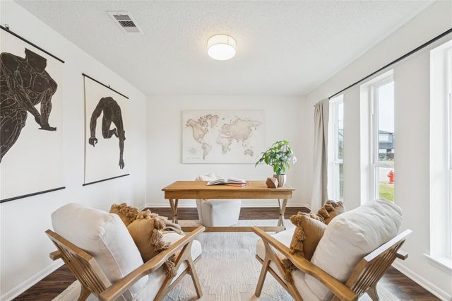 220 Oakwood Street, League City, TX 77573