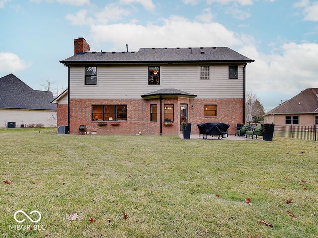 1722 Woodcroft Court, Greenwood, IN 46143