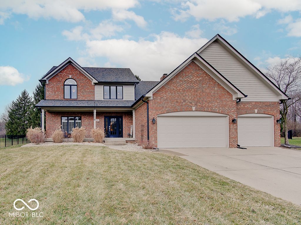 1722 Woodcroft Court, Greenwood, IN 46143