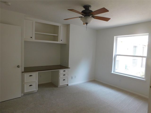 15414 Pleasant Valley Road, Houston, TX 77062