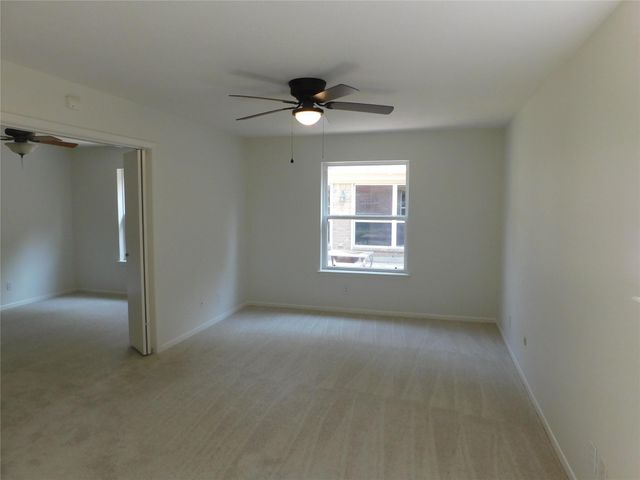 15414 Pleasant Valley Road, Houston, TX 77062