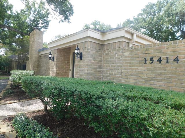 15414 Pleasant Valley Road, Houston, TX 77062