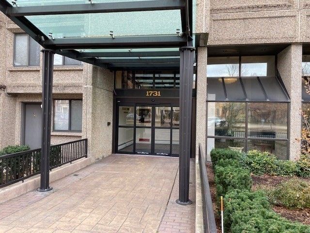 1731 Beacon Street 711, Brookline, MA 02445