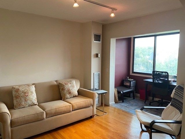 1731 Beacon Street 711, Brookline, MA 02445