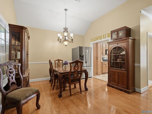 512 Sussex Drive SW, Huntsville, AL 35824