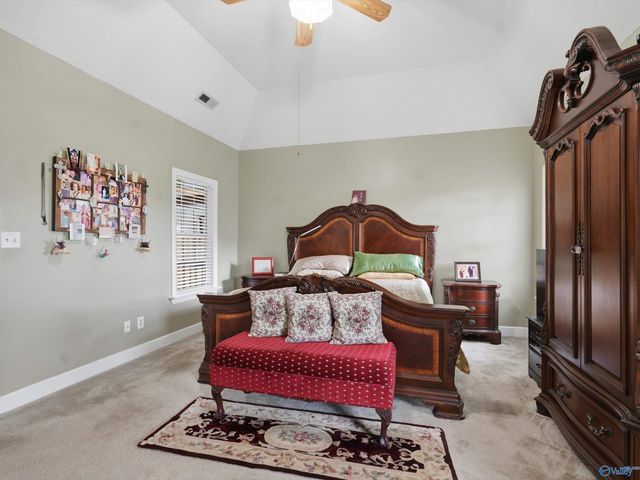 512 Sussex Drive SW, Huntsville, AL 35824
