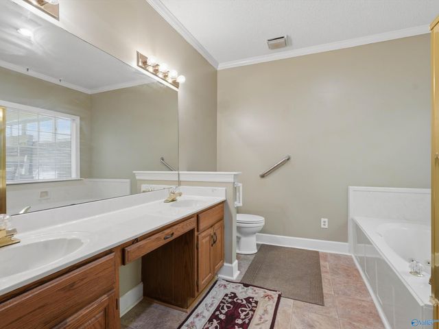 512 Sussex Drive SW, Huntsville, AL 35824