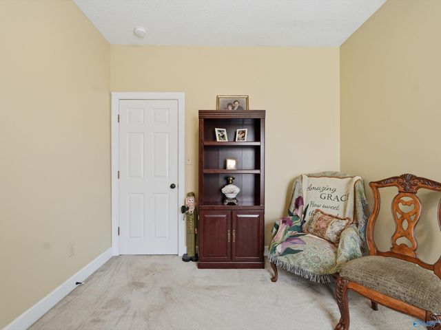 512 Sussex Drive SW, Huntsville, AL 35824