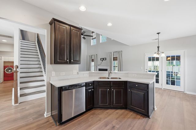 1810 Crossbill Trail, Hanahan, SC 29410