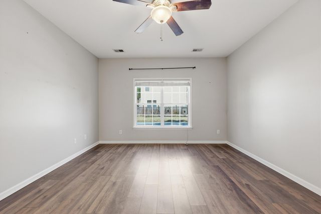 1810 Crossbill Trail, Hanahan, SC 29410