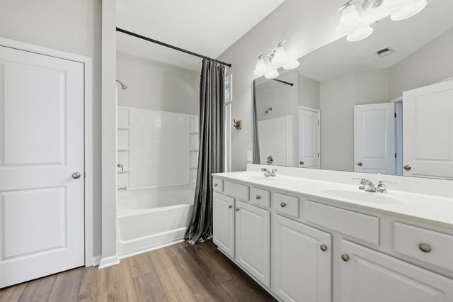 1810 Crossbill Trail, Hanahan, SC 29410