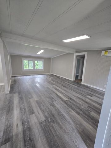2480 Brand Drive, Gainesville, GA 30506
